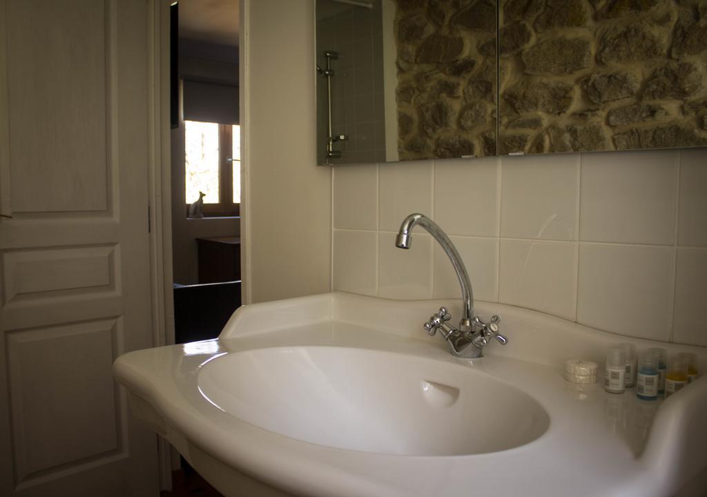 Les Chenes Hotel Saint-Léger-la Montagne Екстериор снимка